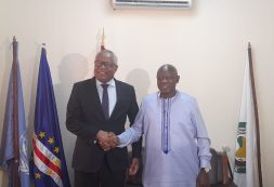 Ministro Jorge Santos recebido pelo presidente do Parlamento da Guiné-Bissau