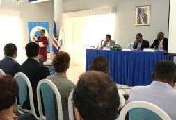 “A Estrada Espargos/Santa Maria vai ser uma estrada moderna, sustentada e segura” – Ministra Eunice Silva