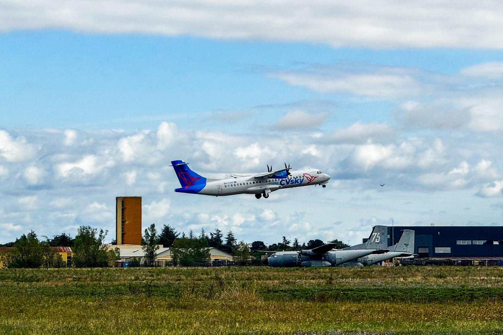 Segunda aeronave a ser operada pela TACV e depois transferida para