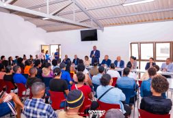 Ministro do Mar reafirma compromisso do Governo com a recuperação da Plataforma de Frio do Porto Grande de Mindelo