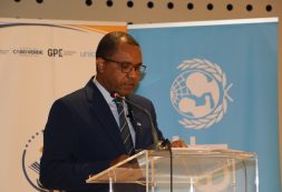 Ministro da Educação preside Reunião do Grupo Local de Parceiros da Educação