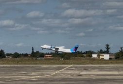 LAVCV com a marca CVSky recebe certificados de operação para começar a operar no transporte aéreo inter-ilhas