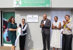 Governo inaugura delegação do ICCA e novo centro de Dia na Boa Vista
