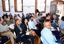 Ulisses Correia e Silva considera “excelente” o encontro com setor empresarial da ilha do Fogo