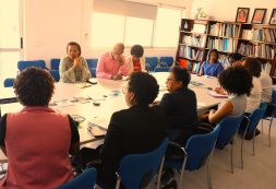 Ministra da Justiça visita instalações da Comissão Nacional dos Direitos Humanos e Cidadania