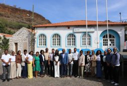 Ministro da Educação destaca avanços na Ribeira Grande de Santiago e aponta concelho como exemplo