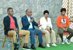 Visita a S. Antão: Jovens e Operadores Económicos de Ribeira Grande em Conversa Aberta com o Primeiro Ministro