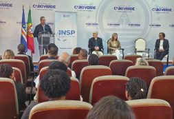 Ministros da Saúde de Cabo Verde e de Portugal congratulam-se com os resultados do projeto ONESVEC