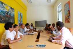 Ministério da Educação e Câmara Municipal de Santa Cruz unem esforços e cooperação institucional para a construção do novo Liceu e reforço da alimentação escolar