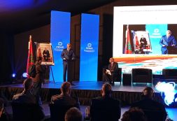 Ministro do Mar defende cadeias de valor pesqueiras africanas integradas e sustentáveis na abertura do SEAFOOD 4 ÁFRICA