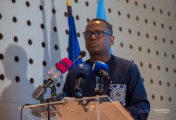 Vice-Primeiro-Ministro e Ministro das Finanças destaca papel dos Correios no desenvolvimento socioeconómico de Cabo Verde