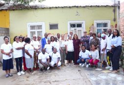 Governo  anuncia criação de Escolas Cabo-verdianas em países africanos para reforçar ligação à Diáspora