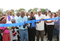 Governo inaugura Centro de Saúde de Achada Monte em São Miguel