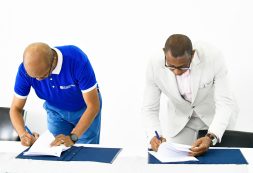 Ministério da Justiça e Infraestruturas de Cabo Verde (ICV) rubricam protocolo para construção do Palácio da Justiça da ilha do Maio