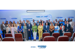 Ministra da Justiça preside lançamento da plataforma Empresa Online