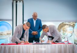 Governo avança com remoção do navio ITZIAR II da Baía do Porto Grande, no Mindelo