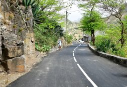 Primeiro Ministro em Santiago Norte: Boa Entrada ganha estrada asfaltada e Projeto Hidroagrícola