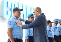 Cerimónia de acolhimento dos novos Agentes de 2ª Classe, recém colocados no concelho da Praia e de imposição de patentes a efetivos da Polícia Nacional
