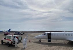 Os três pacientes que estavam a bordo do navio MV Hondius já foram evacuados