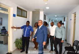 Ministro António Duarte visita Arquivo Nacional e infraestruturas desportivas para avaliar funcionamento e os desafios do setor