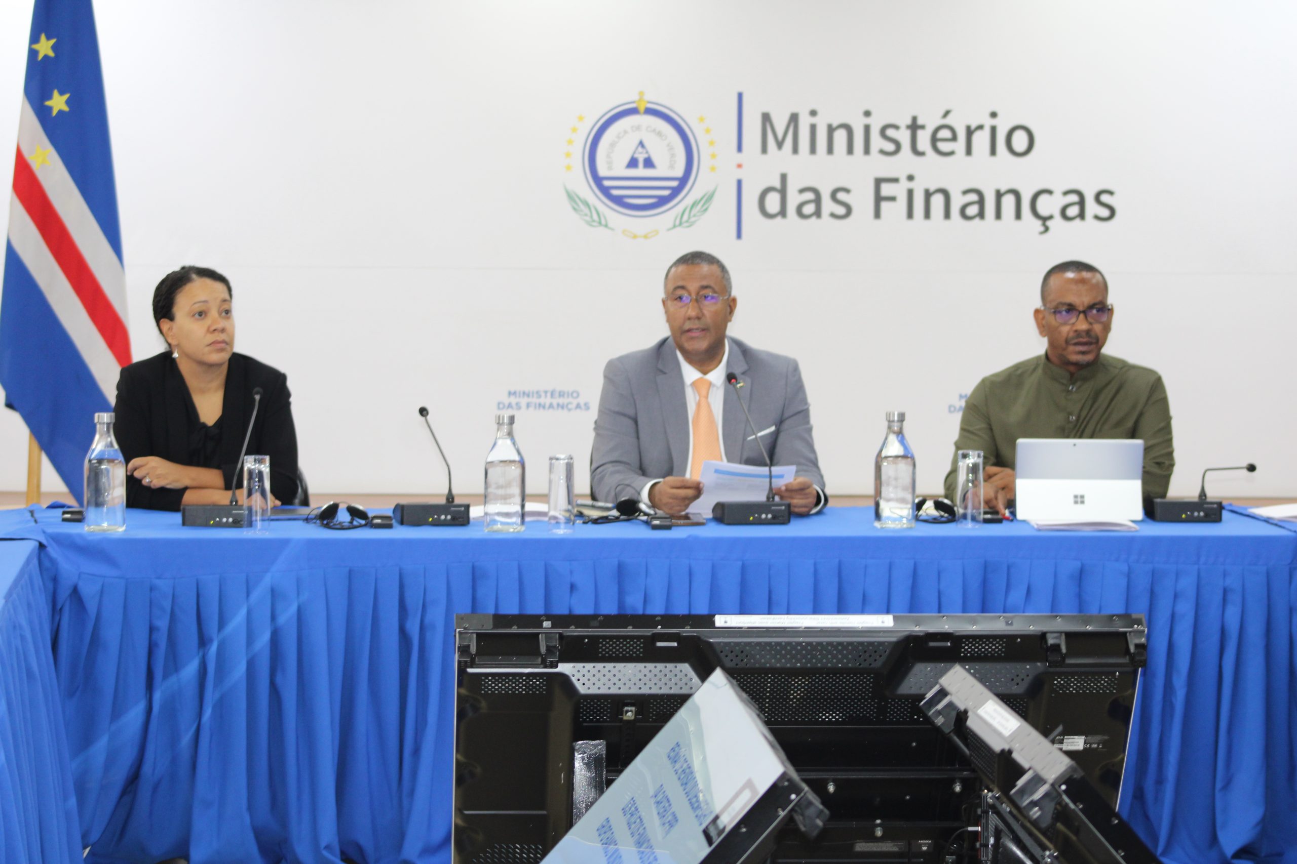 Governo e Banco Mundial avaliam desempenho de carteira de US$ 308,39 milhões em Cabo Verde